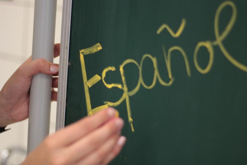 Les langues étrangères, un gros atout pour le service achats